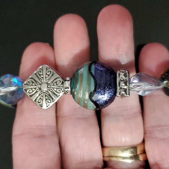 Vintage Beaded Bracelt - Picture 3 of 3